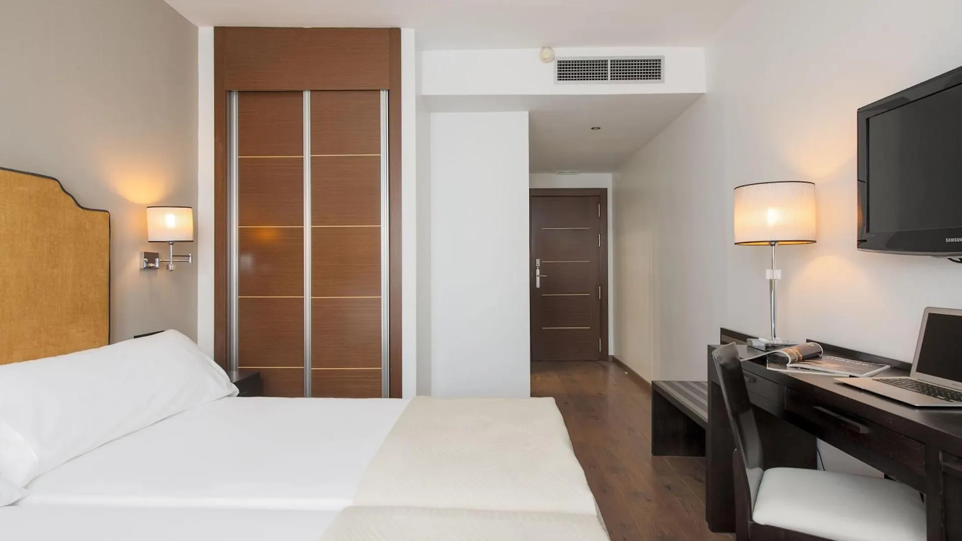 Hotel Infanta Leonor Ecija