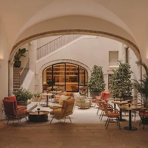 Palau Fugit 4* Girona