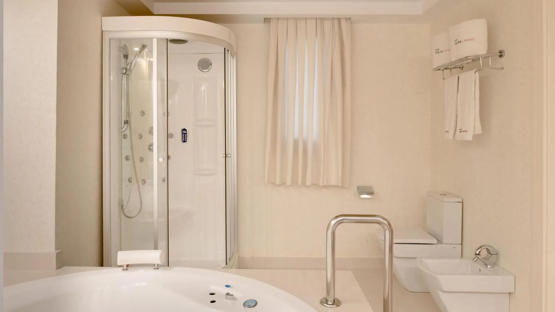 Hotel Infanta Leonor エシハ
