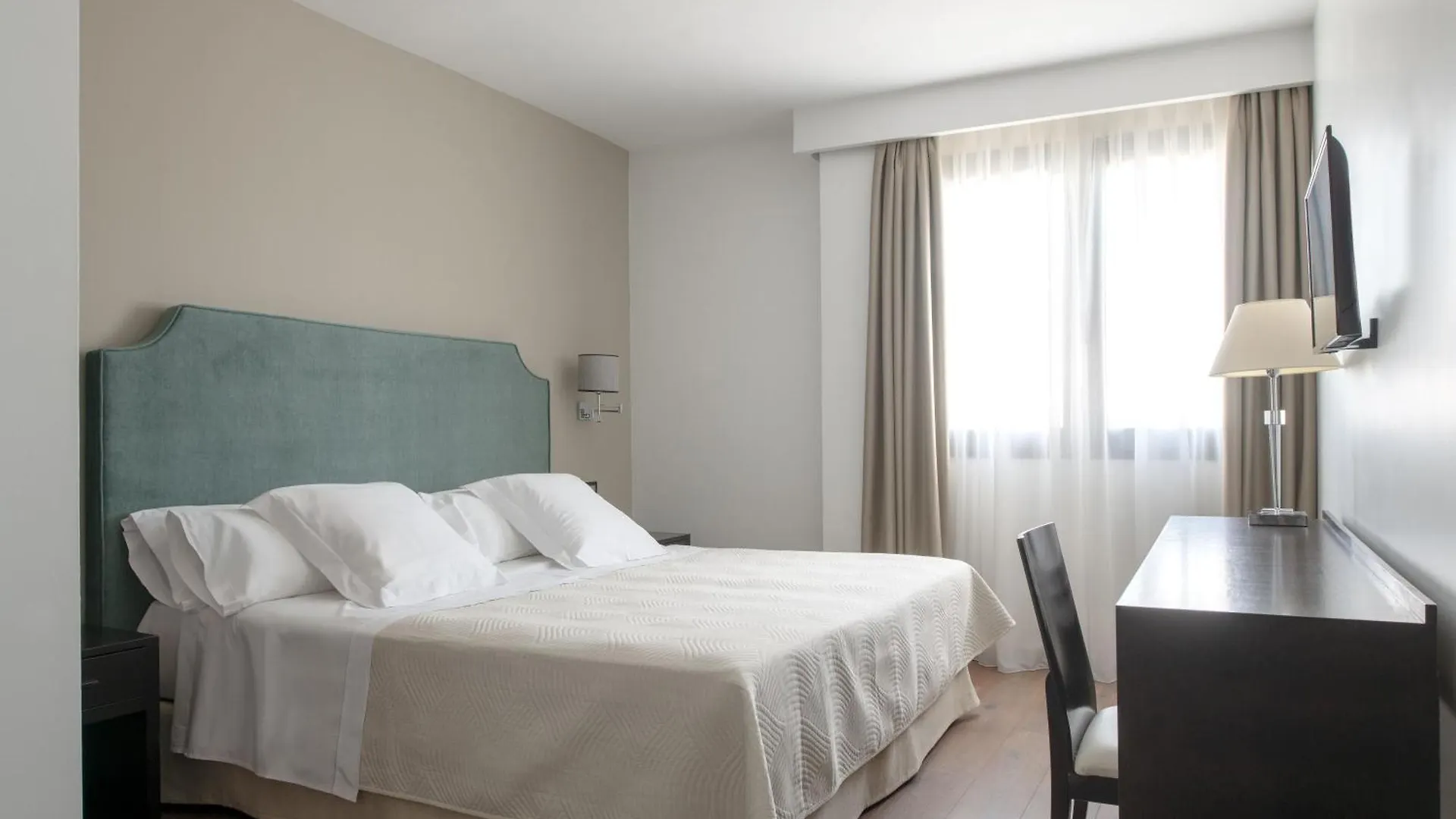 Hotel Infanta Leonor Ecija